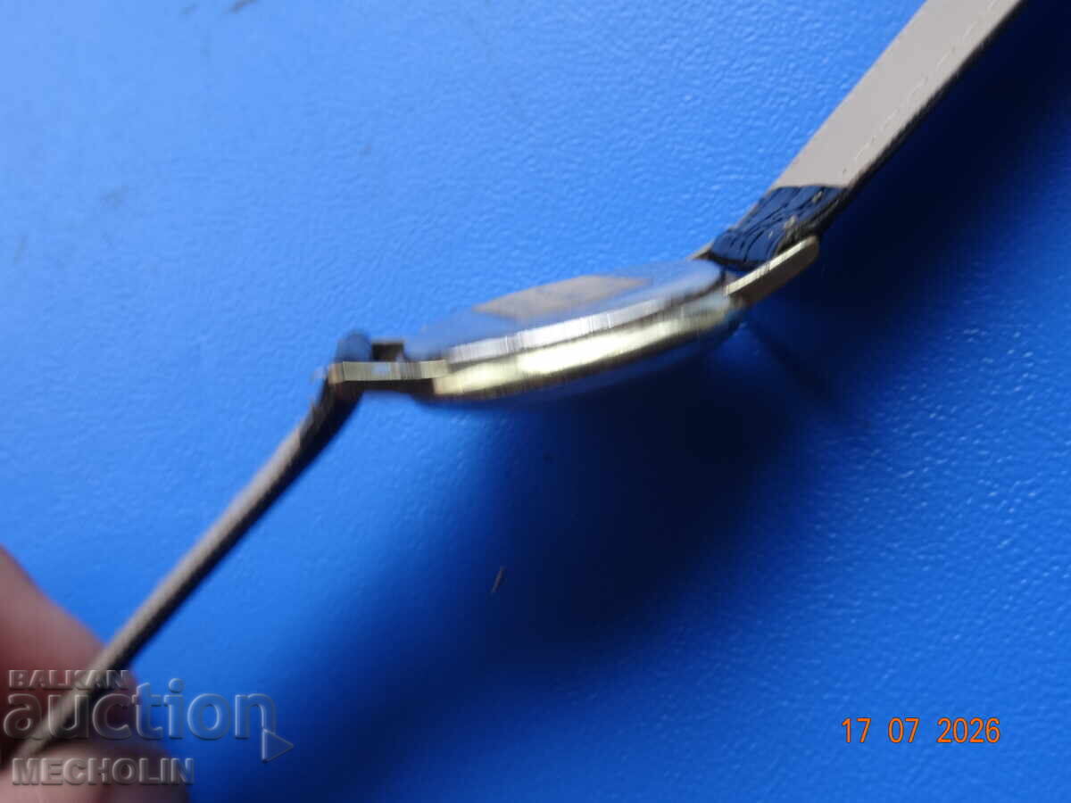 Delivery of COLLECTIBLE SWISS WATCH CORTEBERT 307 AU