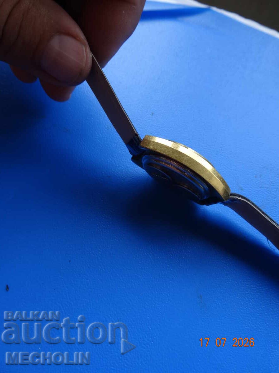 КОЛЕКЦИОНЕРСКИ ЧАСОВНИК PHASAR QUARTZ - 6 КОЛЕКЦИОНЕРСКИ ЧАСОВНИК PHASAR QUARTZ - 6