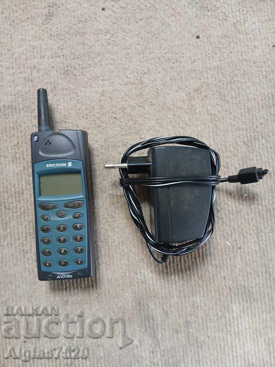 Telefon "Ericsson" Telefon "Ericsson"