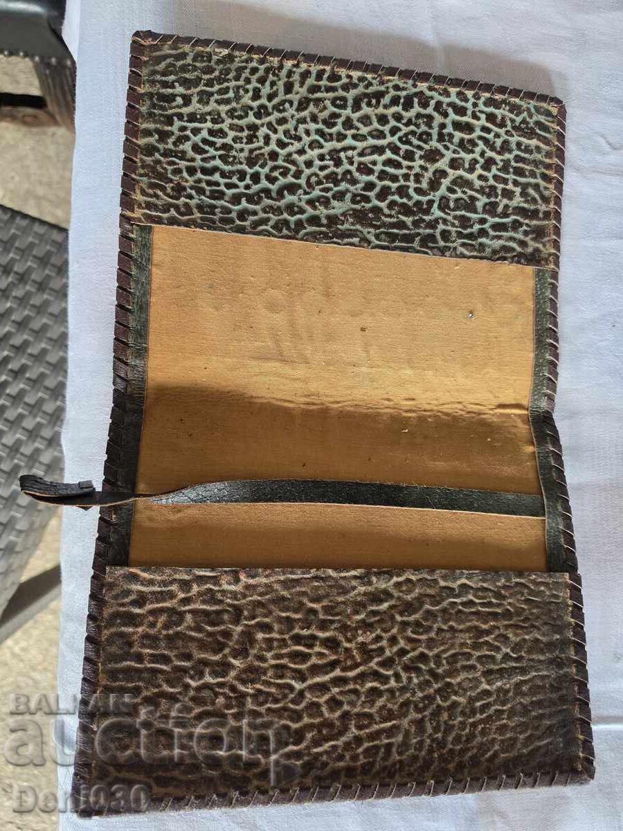 Auction retro leather case Auction retro leather case