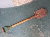 Military shovel with handle