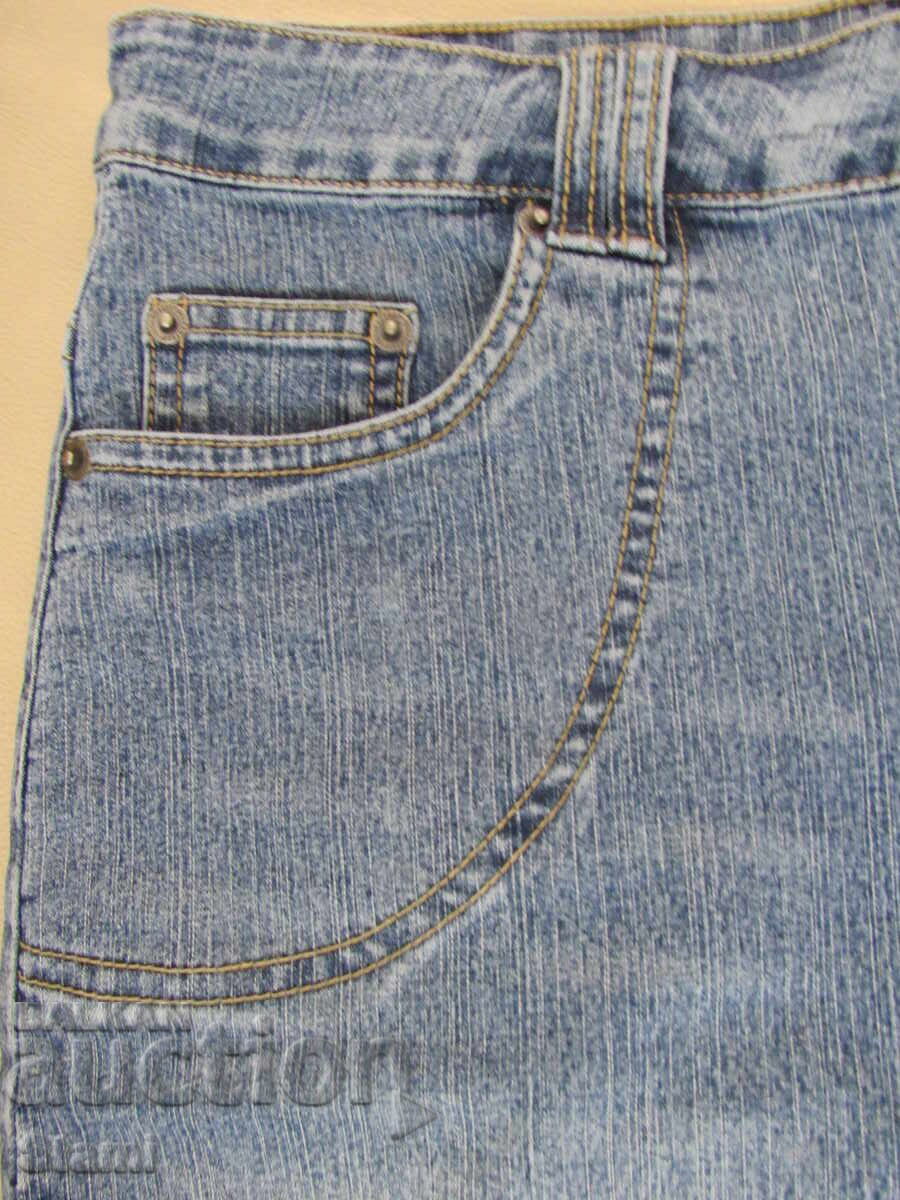 Delivery of Denim skirt size S 36/38 Delivery of Denim skirt size S 36/38