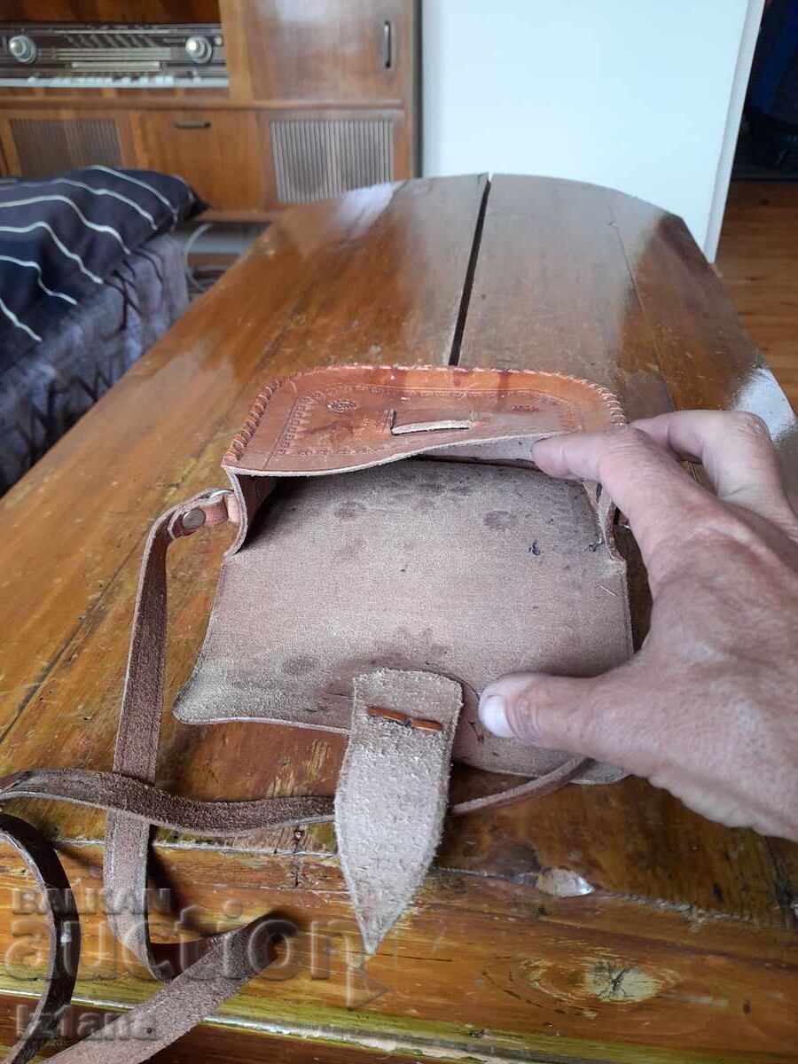 Old ladies leather bag - 7