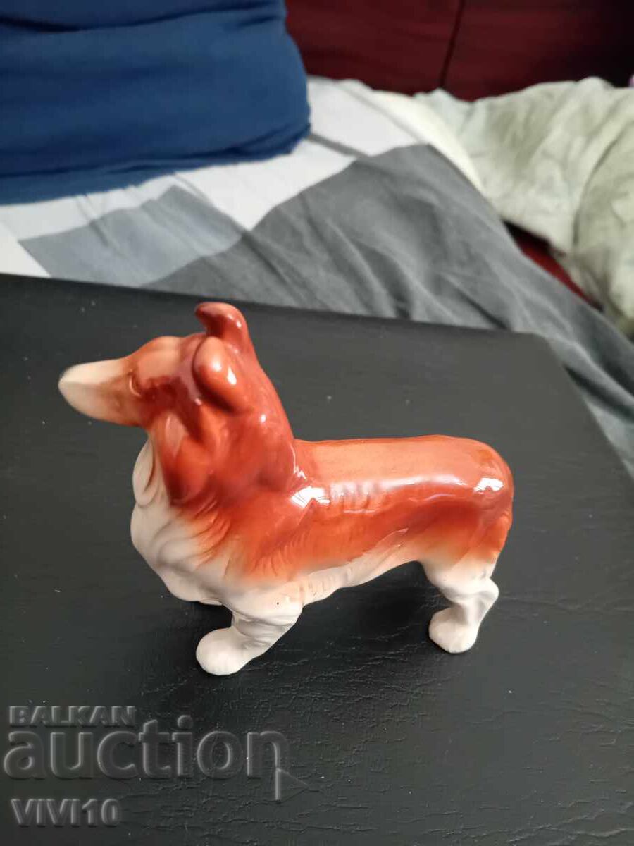 Старинна фигура, порцелан, Англия с цена € 20.00 | 39.12 лв. Старинна фигура, порцелан, Англия с цена € 20.00 | 39.12 лв.