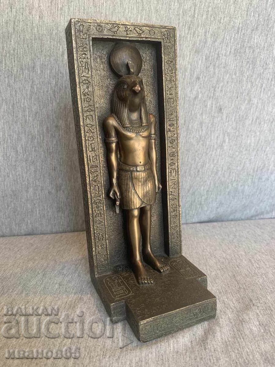 Statuette of the Egyptian god Horus Statuette of the Egyptian god Horus
