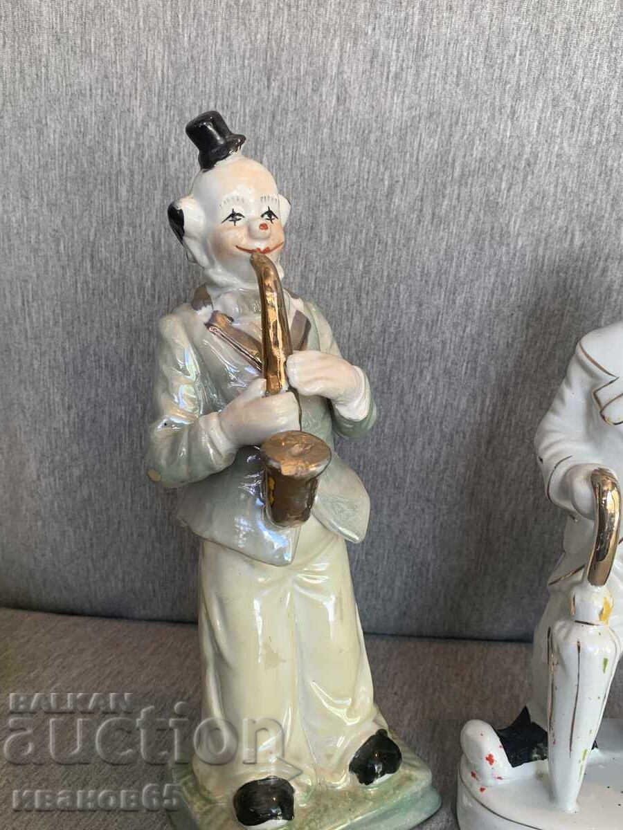 Auction  porcelain clowns lot