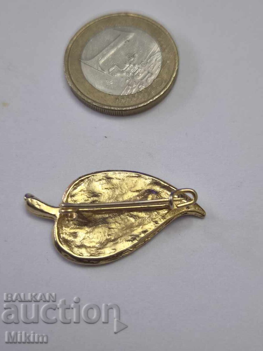 Vintage καρφίτσα 4 με τιμή € 0.01 | 0.02 BGN