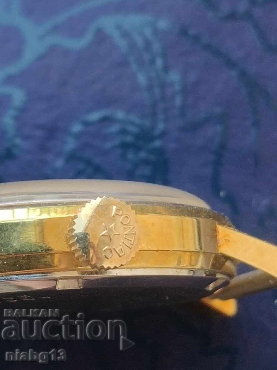 Auction Brand new gold-plated case with crown for Pontiac Auction Brand new gold-plated case with crown for Pontiac