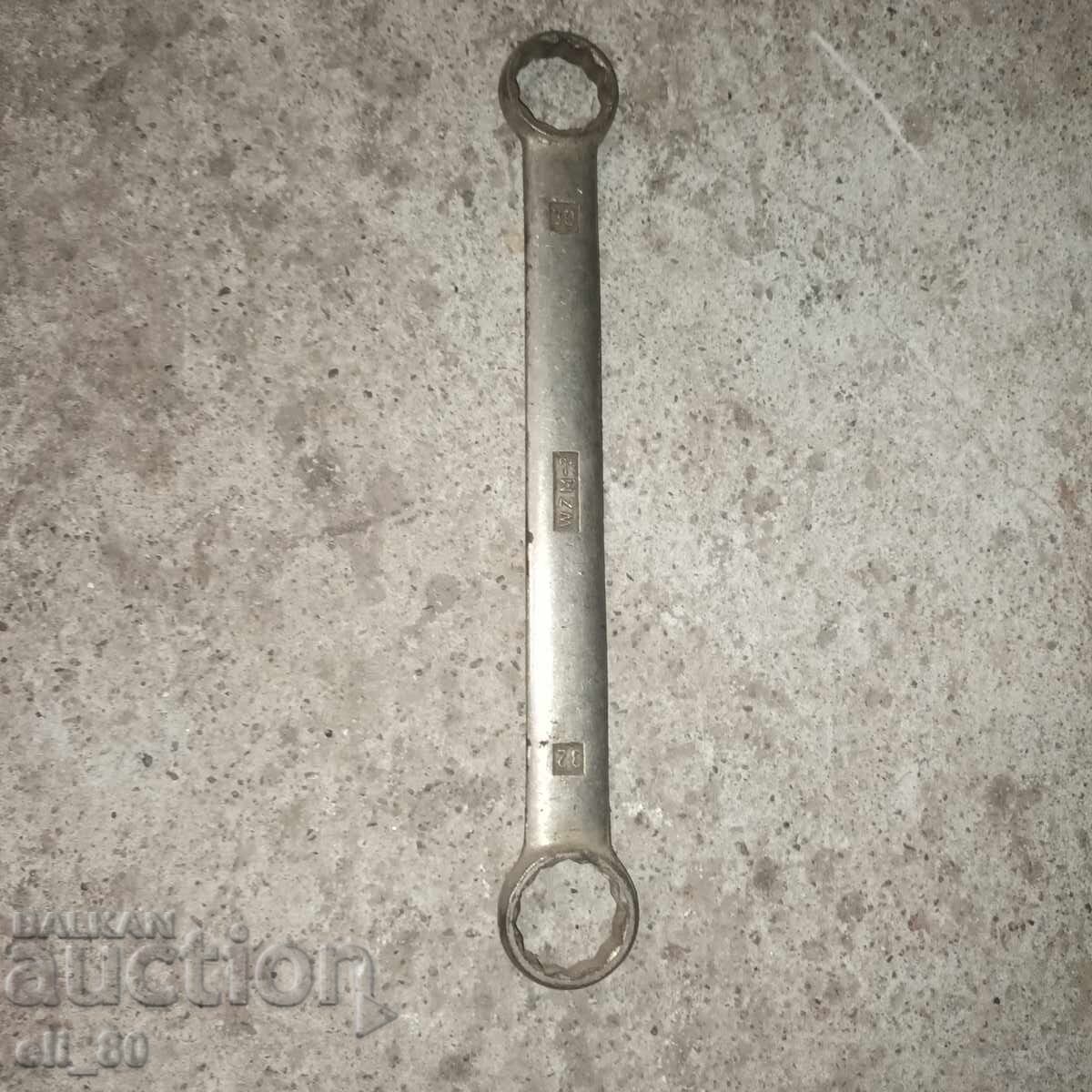 large combination wrench 30 x 32 large combination wrench 30 x 32