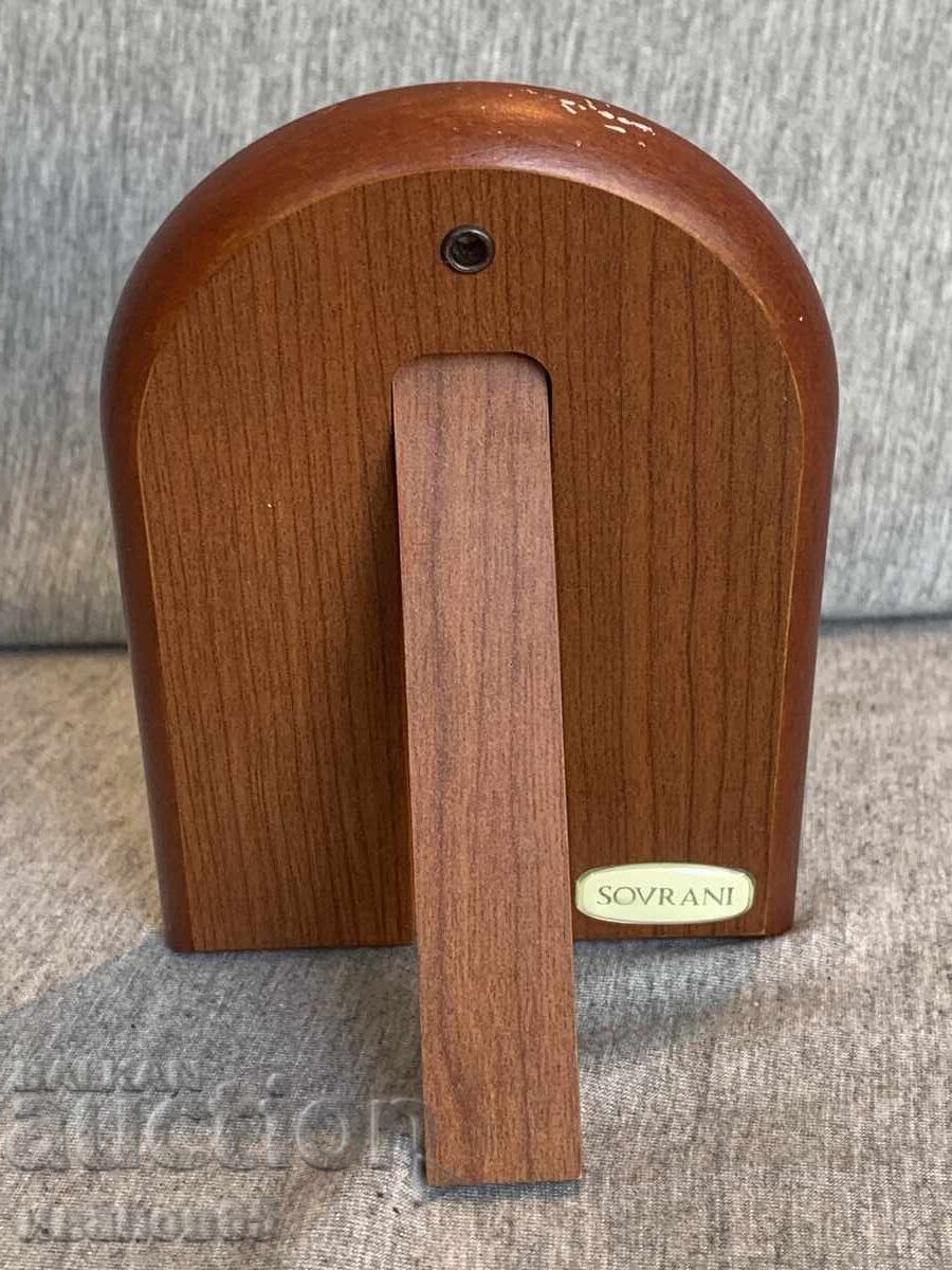 Madonna and Child on a wooden back with a stand with price € 8.00 | 15.65 BGN Madonna and Child on a wooden back with a stand with price € 8.00 | 15.65 BGN