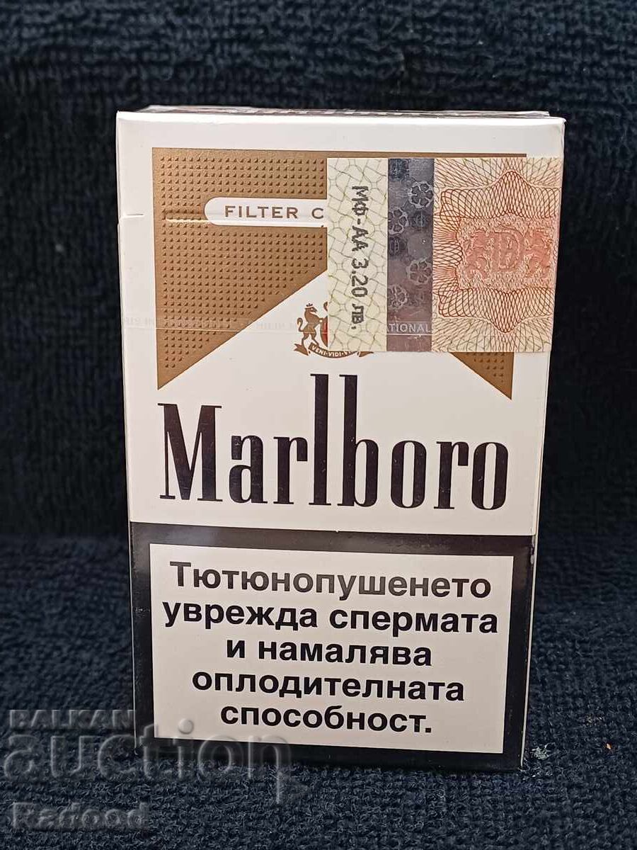 Auction Marlboro Gold Auction Marlboro Gold