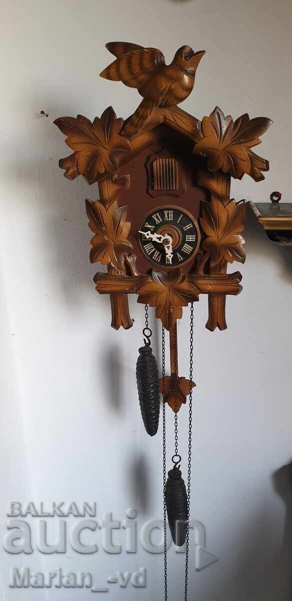 Auction Cuckoo Wall Clock Auction Cuckoo Wall Clock