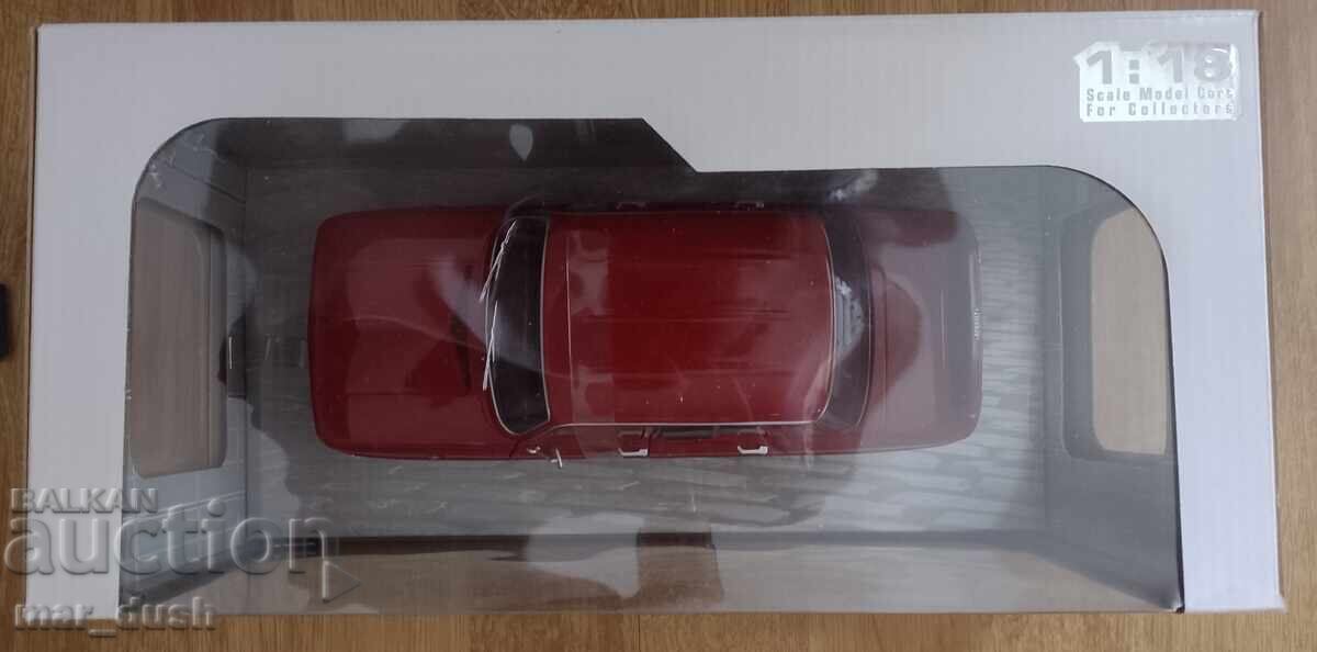 Delivery of Renault 8. Scale 1:18 Delivery of Renault 8. Scale 1:18