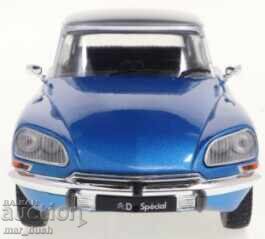 Citroen D Special Bleu Delta. Scale 1:18 Citroen D Special Bleu Delta. Scale 1:18