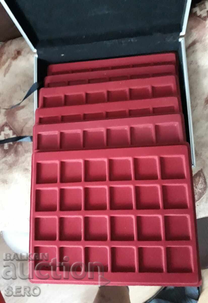 Auction  Coin case with 6 trays for 144 coins with a size of 29-30 mm