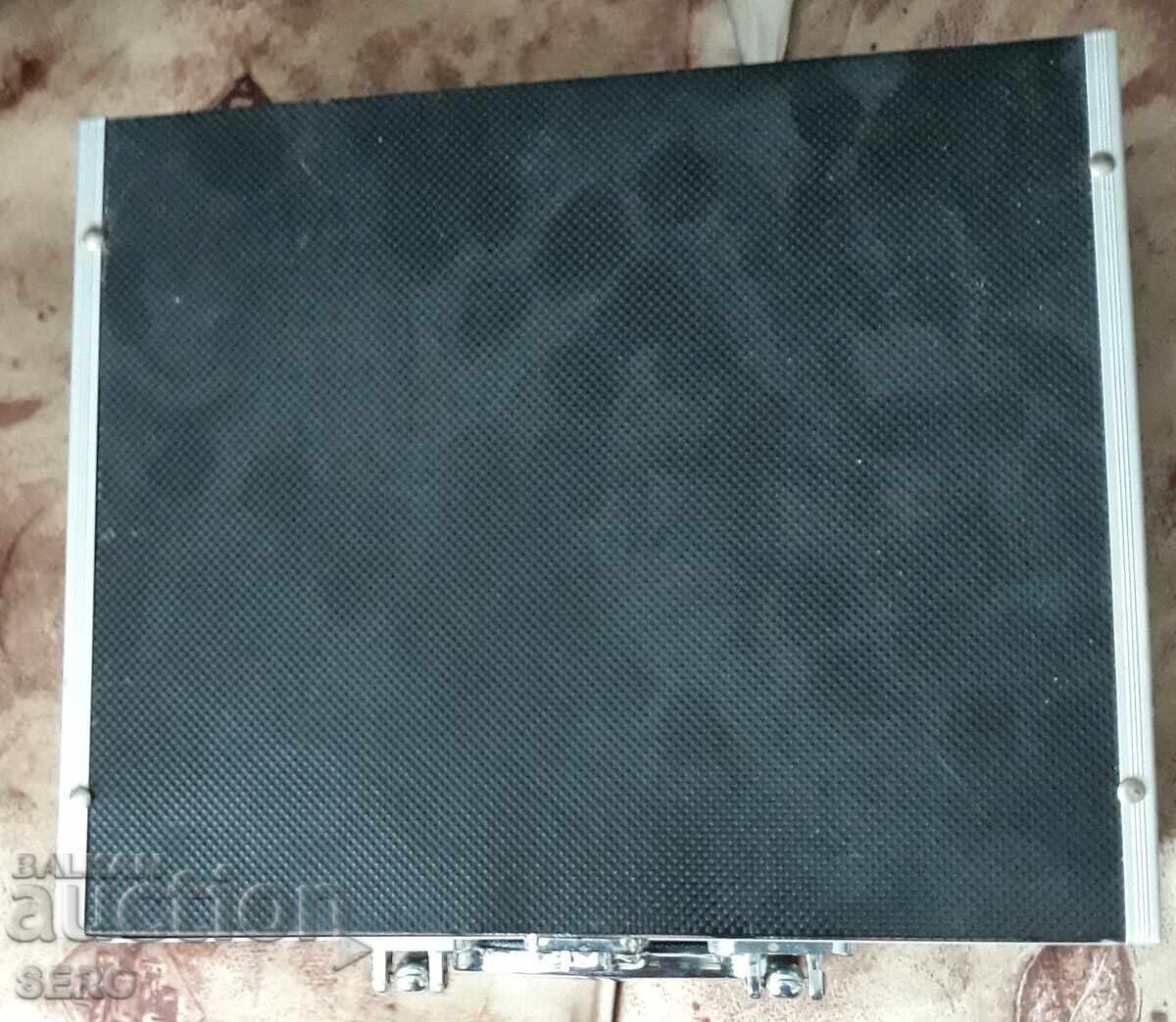 Coin case with 6 trays for 144 coins with a size of 29-30 mm
