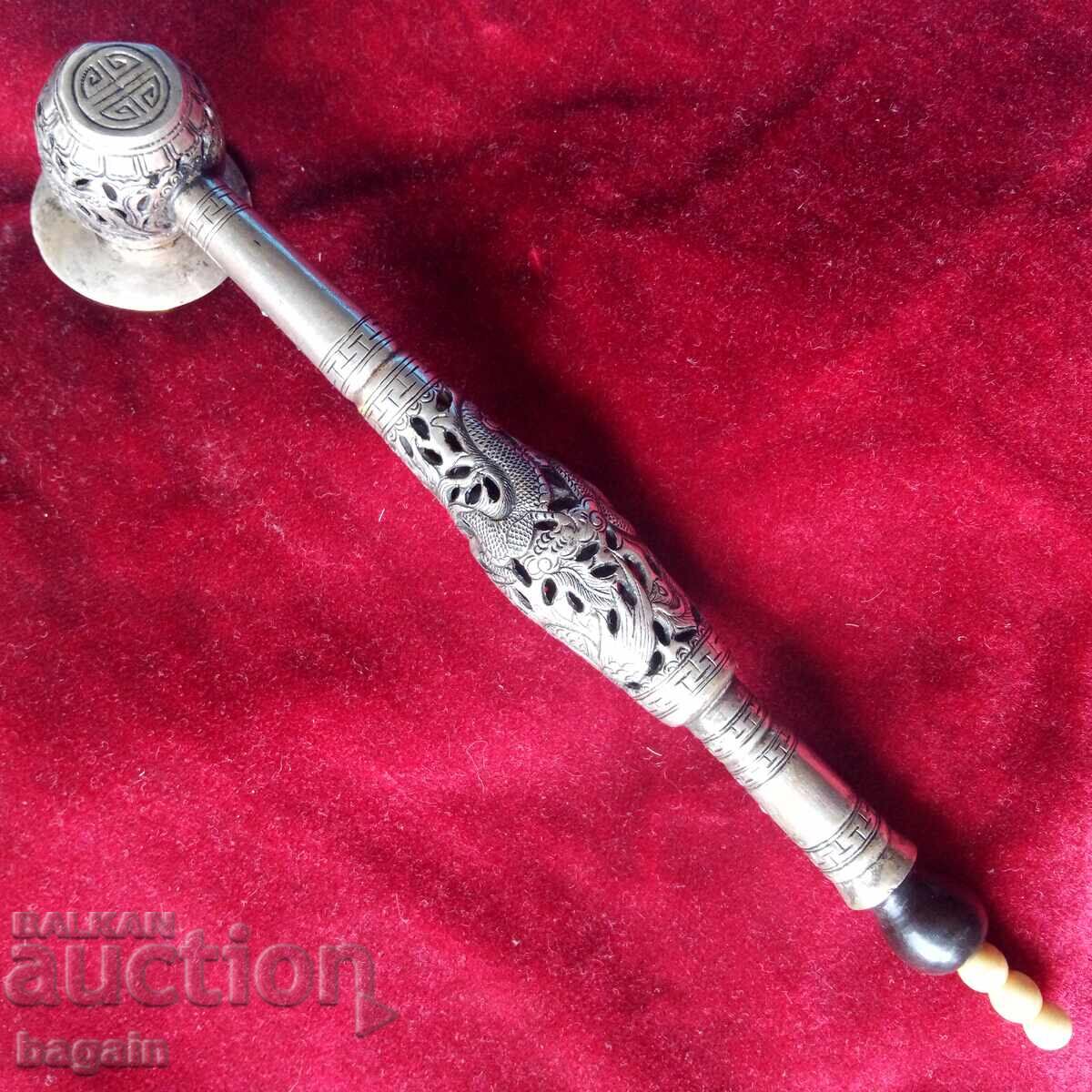 Delivery of Opium smoking pipe