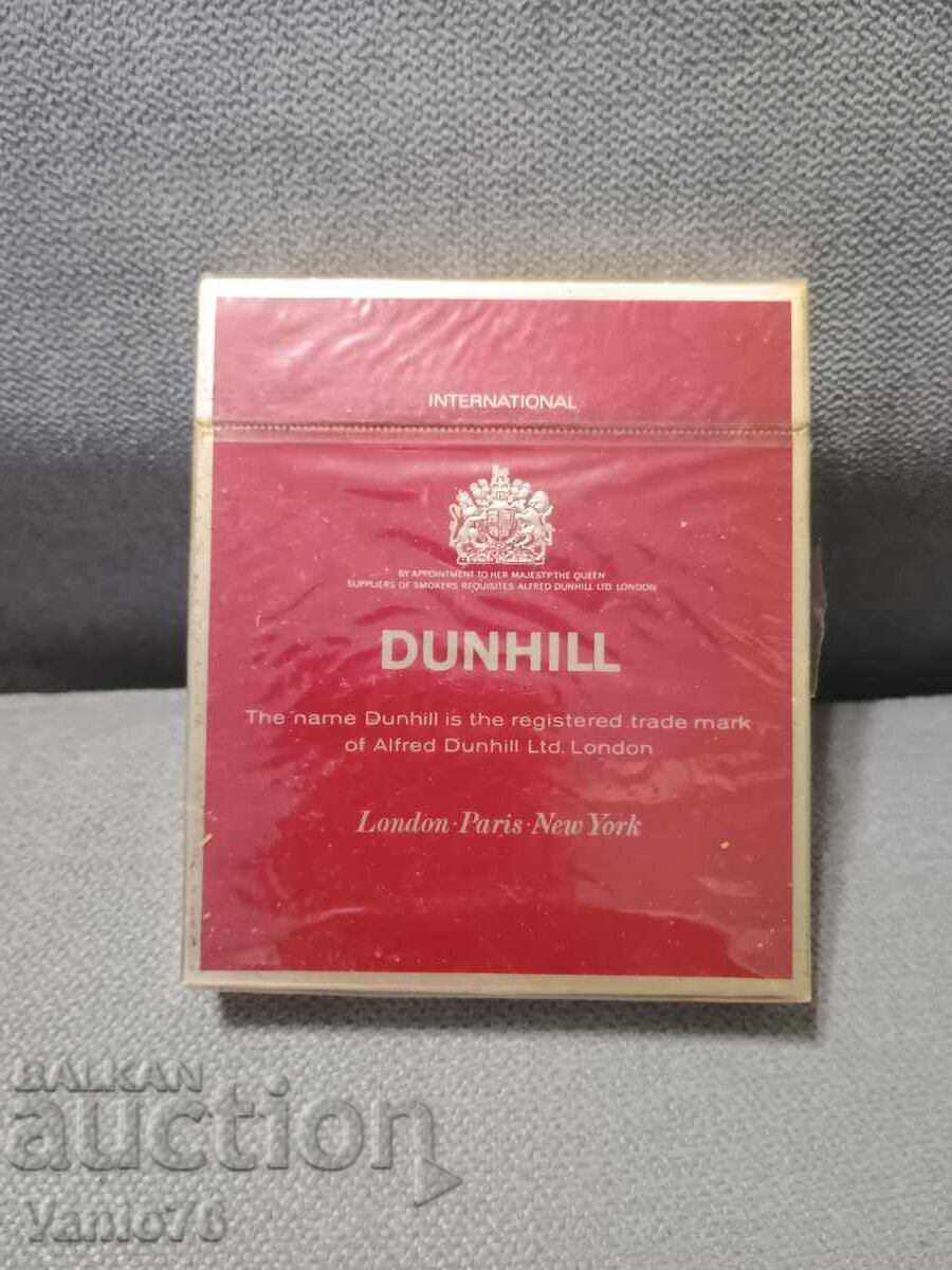 Old DUNHILL cigarettes sealed with cellophane Old DUNHILL cigarettes sealed with cellophane