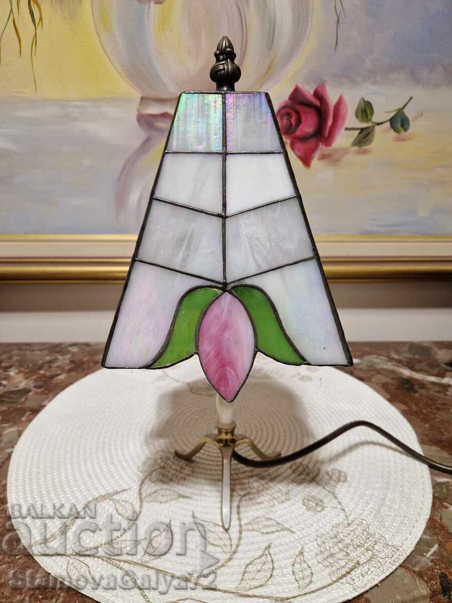 Lampă de noapte Tiffany superbă Lampă de noapte Tiffany superbă
