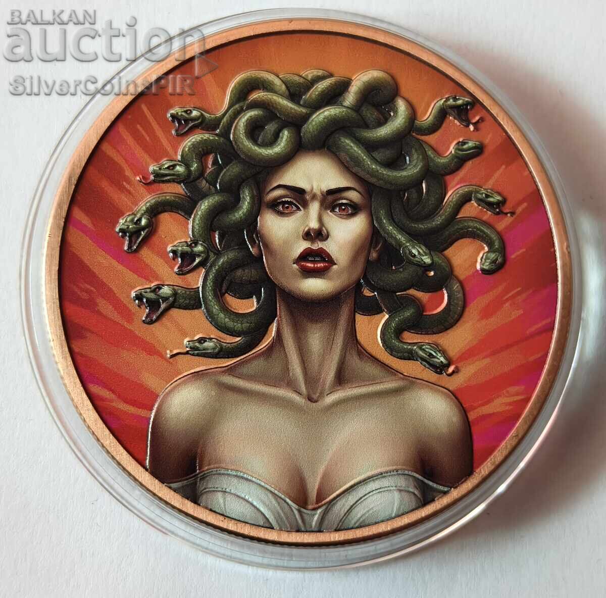 Auction 5 oz Medusa 2025 Round Honey Auction 5 oz Medusa 2025 Round Honey