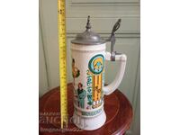 Art Nouveau beer mug with lid