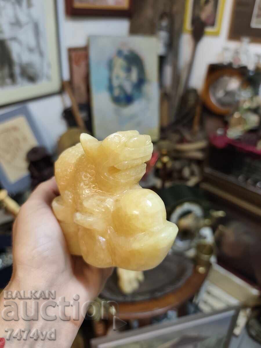 Auction  Jade dragon figurine mythical creature