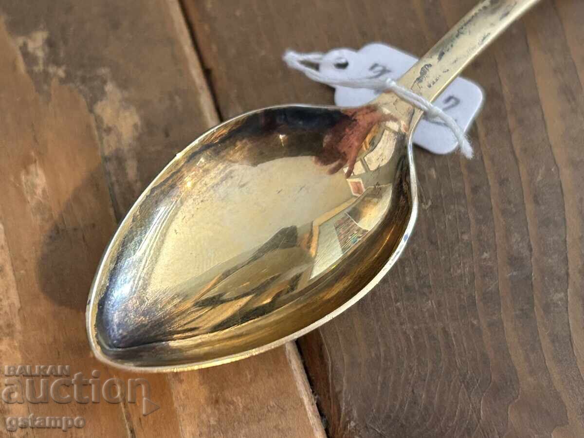 2 Ρωσικά ασημένια κουταλάκια, καθαρότητα 916 / Επιχρυσωμένα με σμάλτο με τιμή € 69.00 | 134.95 BGN 2 Ρωσικά ασημένια κουταλάκια, καθαρότητα 916 / Επιχρυσωμένα με σμάλτο με τιμή € 69.00 | 134.95 BGN