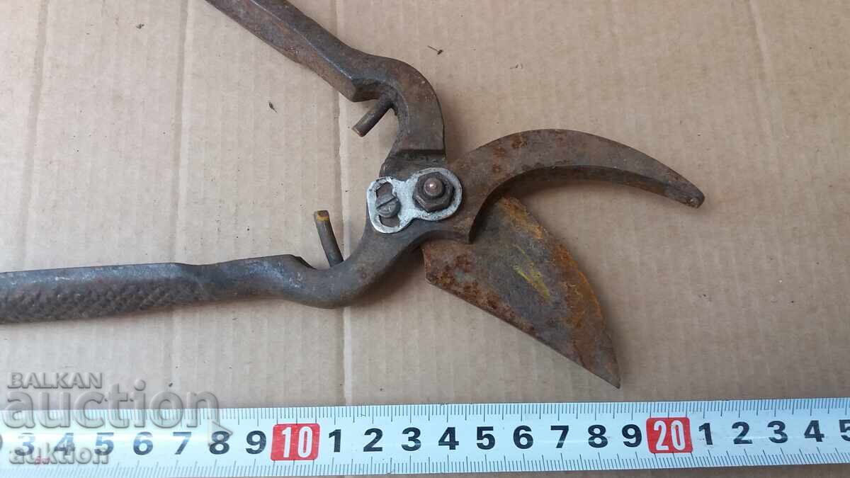 OLD VINE PRUNING SHEARS - 6 OLD VINE PRUNING SHEARS - 6