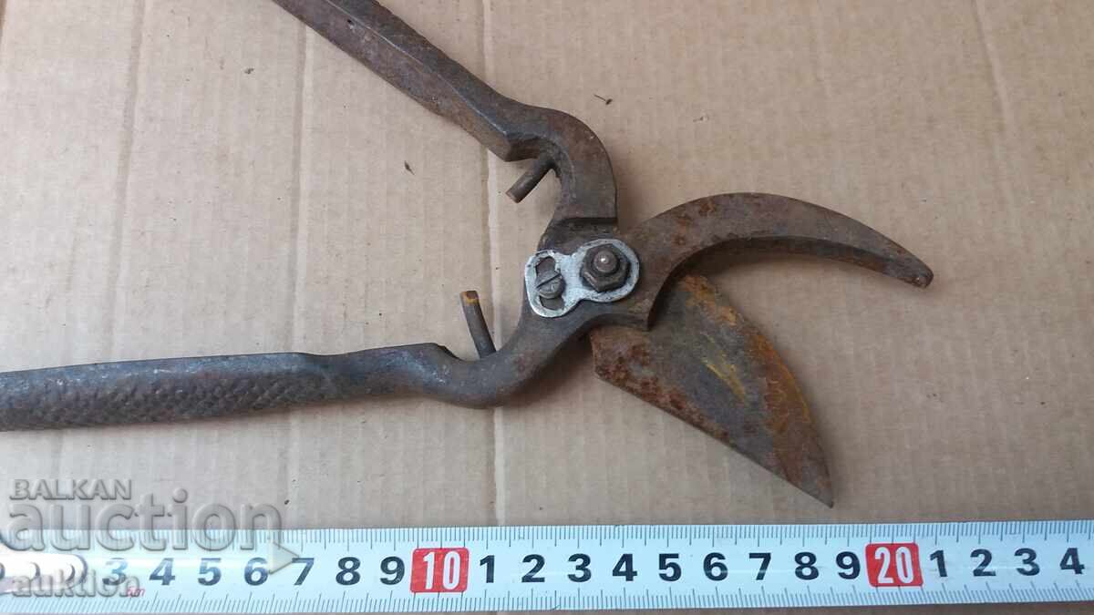 OLD VINE PRUNING SHEARS - 7 OLD VINE PRUNING SHEARS - 7