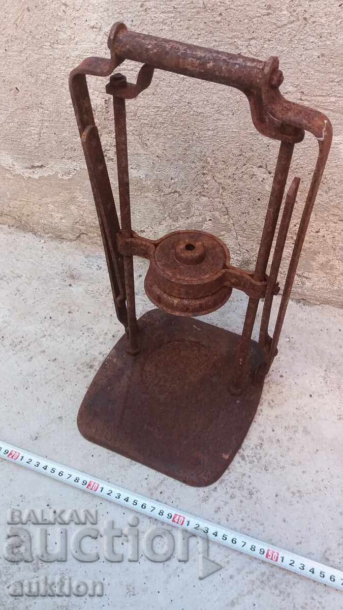 Δημοπρασία ΠΑΛΙΟ ΜΗΧΑΝΗΜΑ ΣΤΕΓΑΝΟΠΟΙΗΣΗΣ ΒΑΖΩΝ