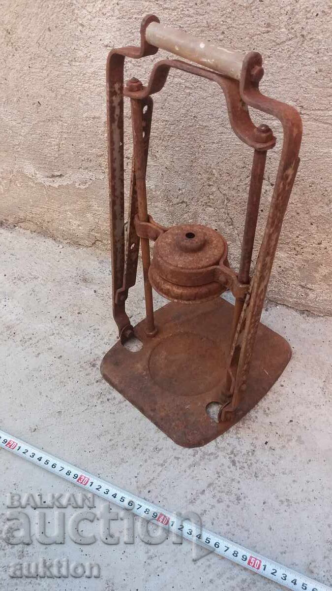 ΠΑΛΙΟ ΜΗΧΑΝΗΜΑ ΣΤΕΓΑΝΟΠΟΙΗΣΗΣ ΒΑΖΩΝ - 5