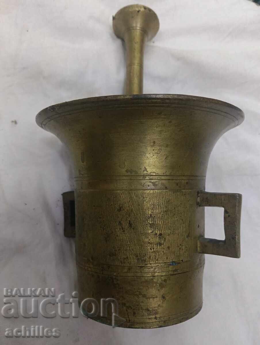 Golyam bronzov havan 2.6 kg Golyam bronzov havan 2.6 kg