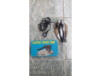 Fier de călcat turistic mic cu cutie