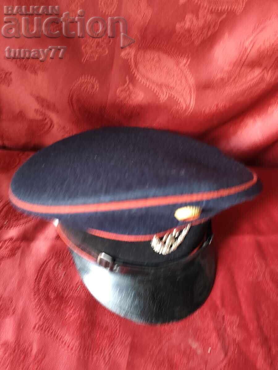 Παράδοση Γερμανικό πηλίκιο πυροσβέστη (Feuerwehr Schirmmütze) από Φ