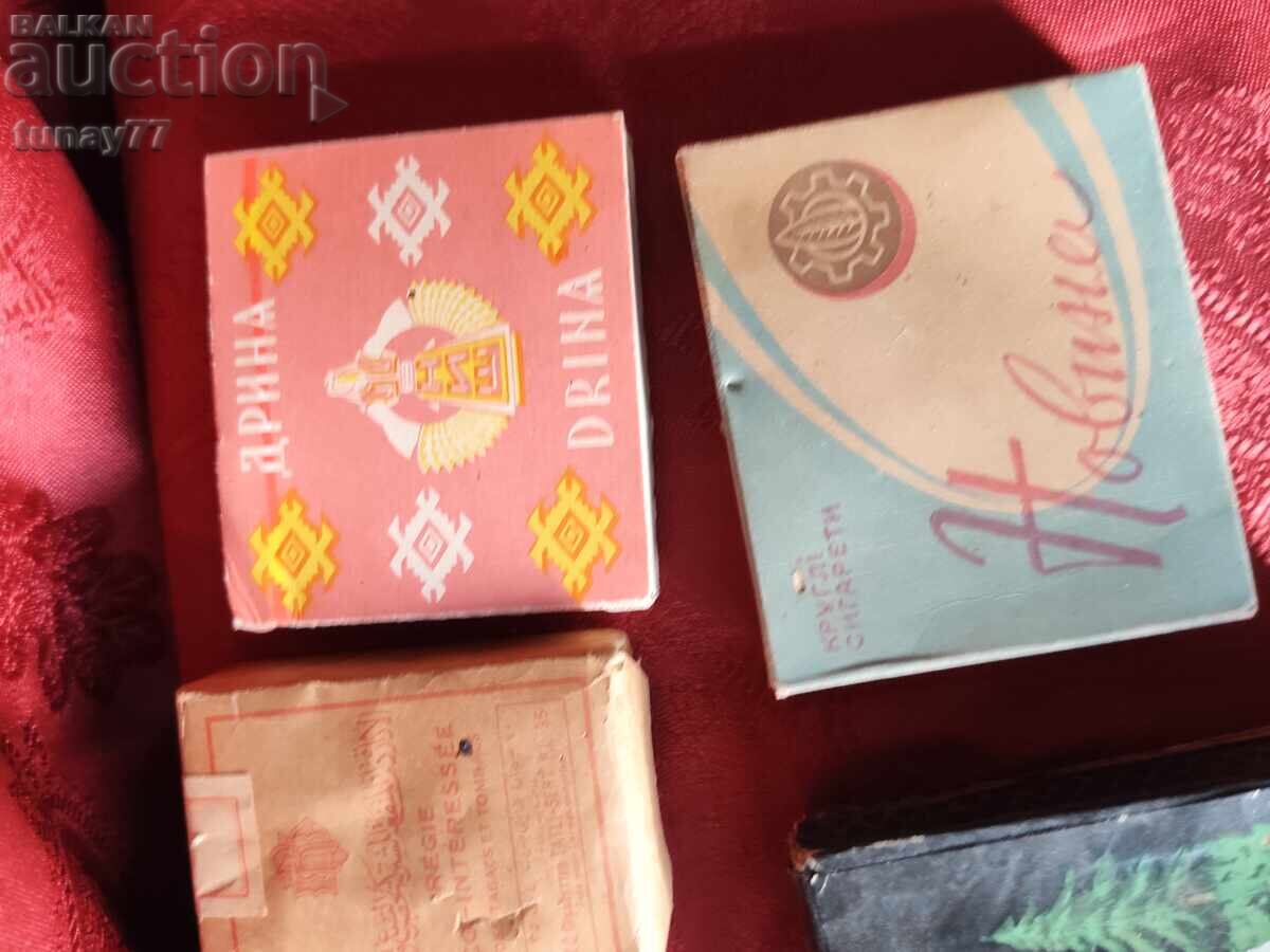 Vintage rare collectible cigarettes unopened - 5 Vintage rare collectible cigarettes unopened - 5