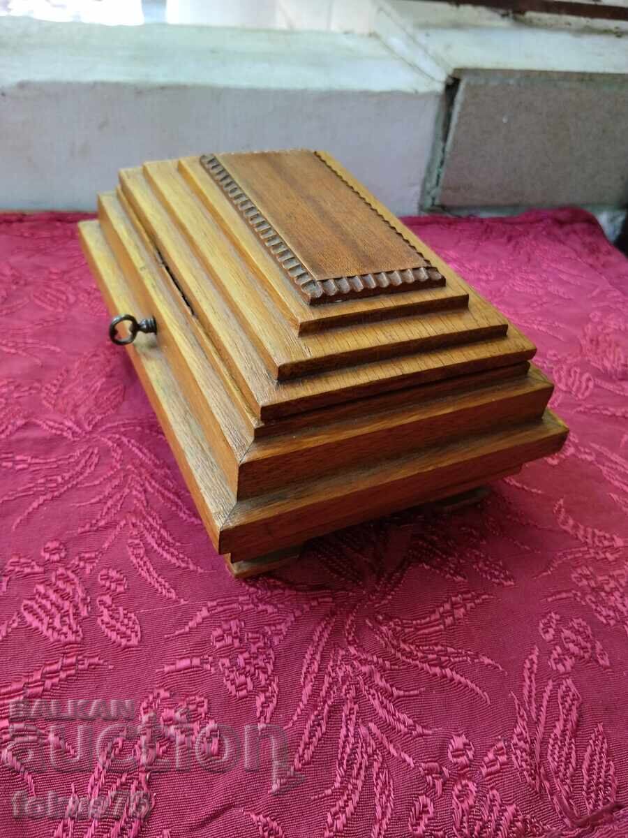 Wonderful antique old wooden jewelry box with key with price € 55.00 | 107.57 BGN