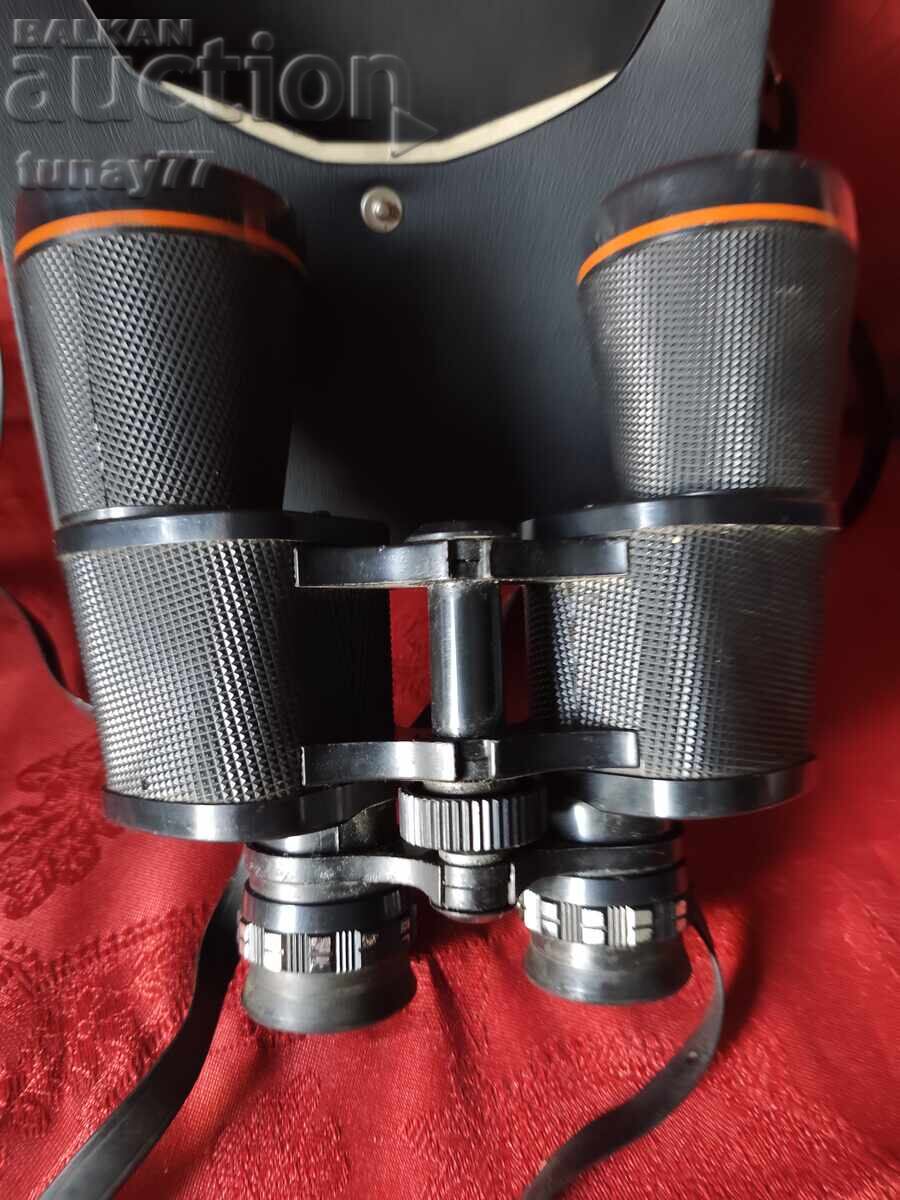 Binoclu de colecție vintage vechi cu preț € 1.50 | 2.93 BGN