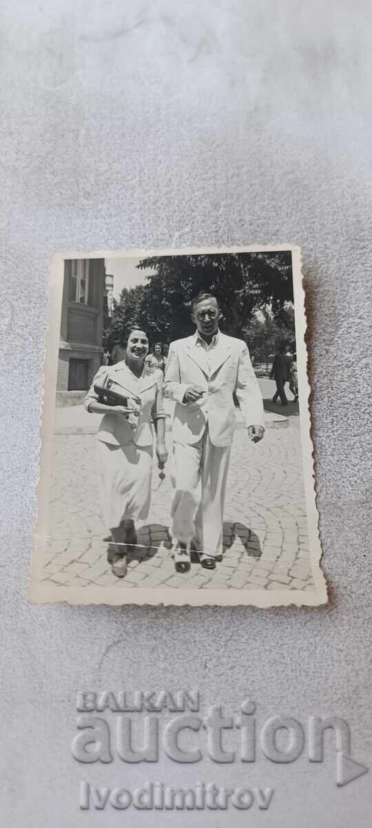 Photo Varna Man and woman on a walk 1939 Photo Varna Man and woman on a walk 1939