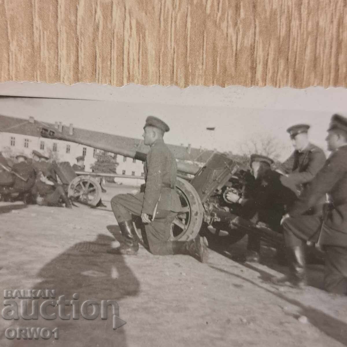 Αντιαρματικό πυροβόλο Β'ΠΠ στρατιώτες Βασίλειο της Βουλγαρίας με τιμή € 2.00 | 3.91 BGN Αντιαρματικό πυροβόλο Β'ΠΠ στρατιώτες Βασίλειο της Βουλγαρίας με τιμή € 2.00 | 3.91 BGN