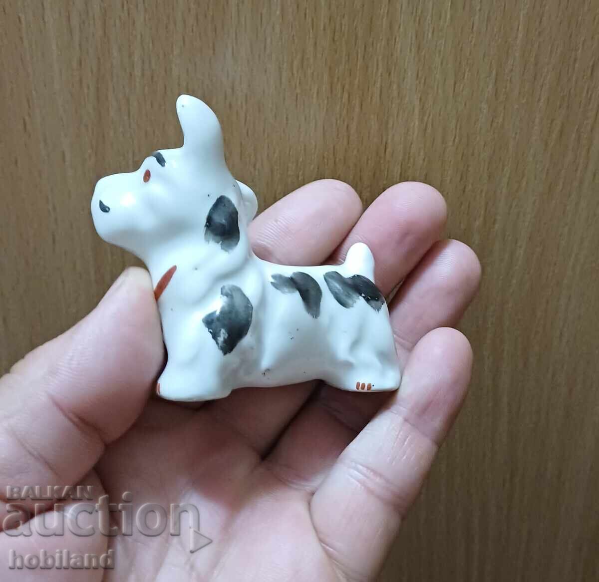 Auction  Porcelain DOG