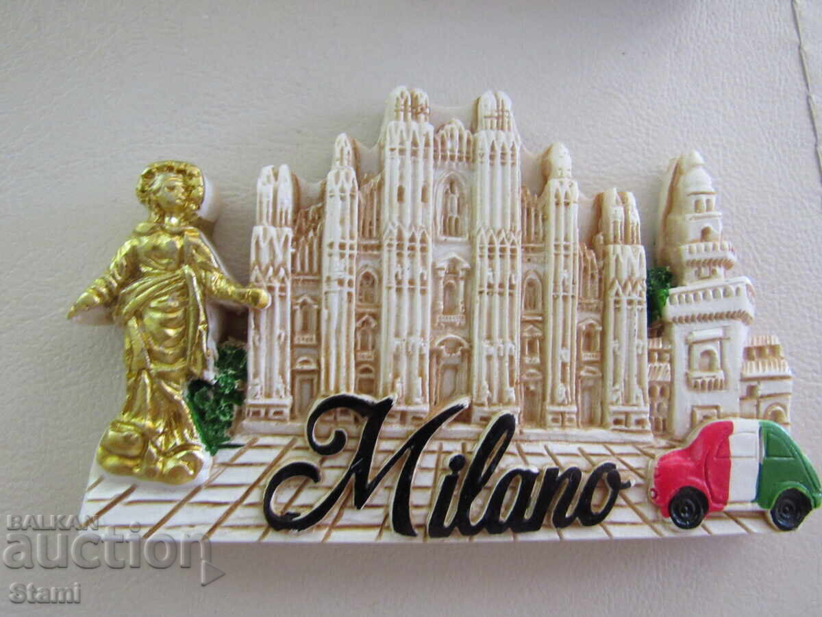Magnet from Milano, Italy-11