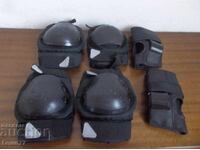 Knee pads