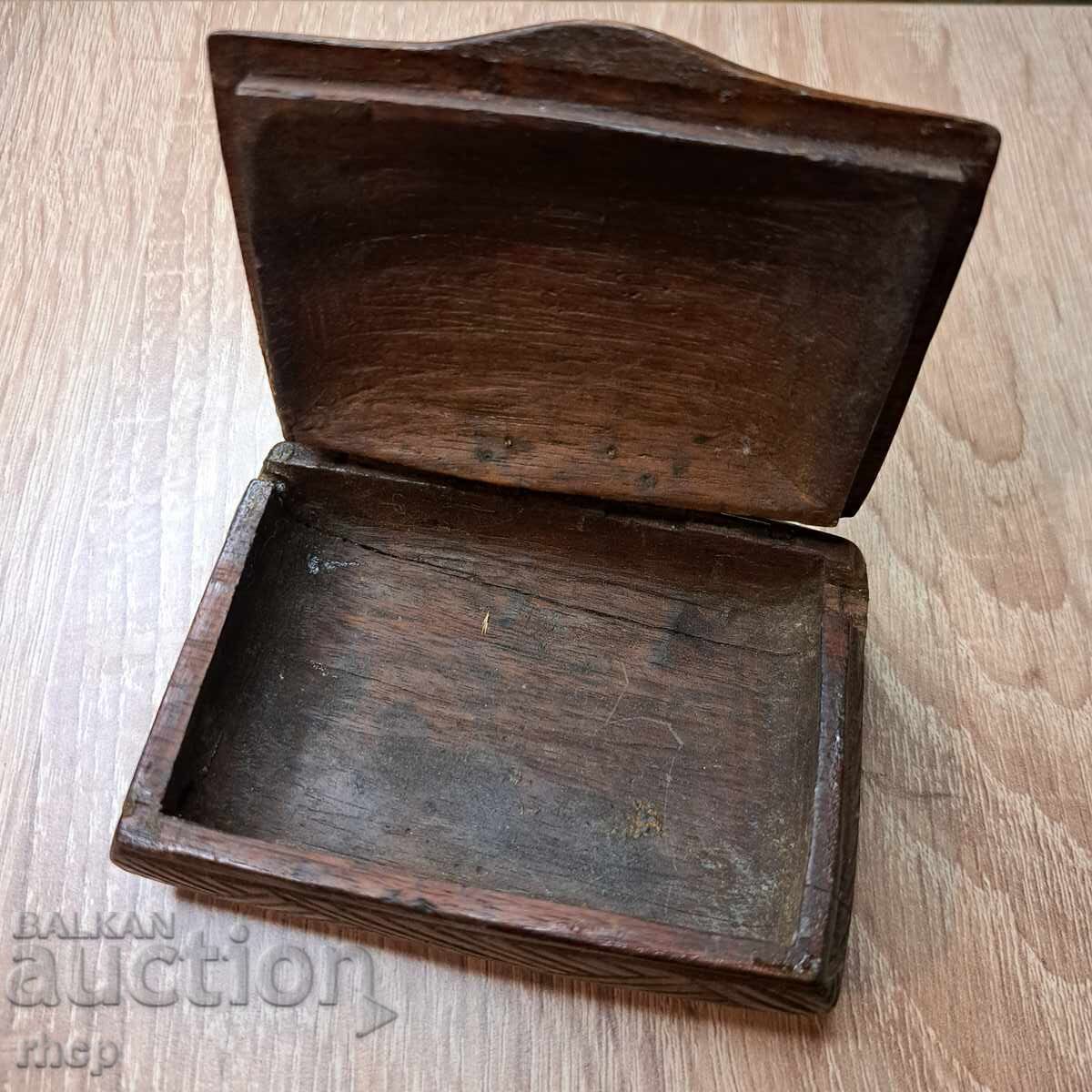 1916 trench art wooden cigarette case WWI with price € 42.00 | 82.15 BGN