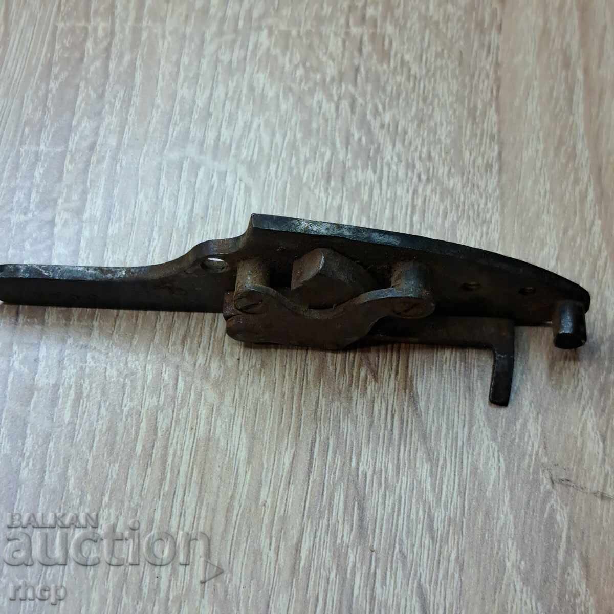 Delivery of A.J. Aubrey rare antique shotgun mechanism Delivery of A.J. Aubrey rare antique shotgun mechanism