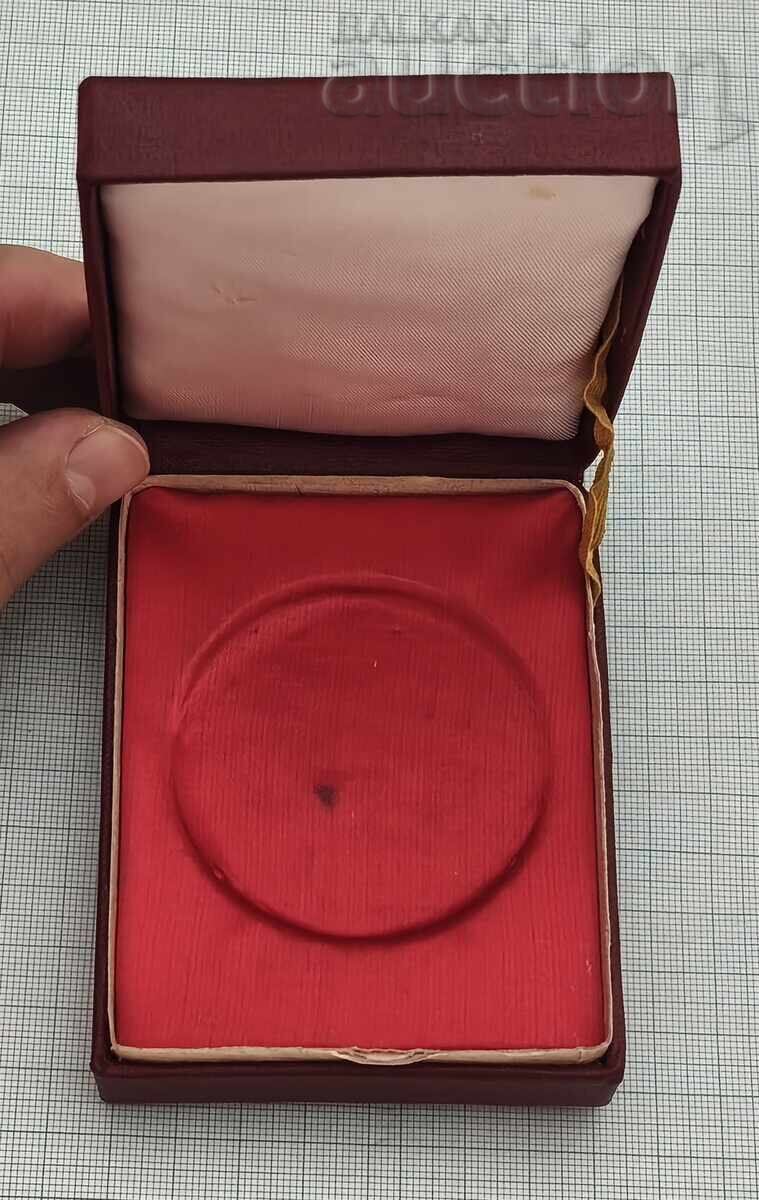 БЪЛГАРИЯ/СССР ДРУЖБА ПЛАКЕТ 1970 г. с цена € 6.00 | 11.74 лв. БЪЛГАРИЯ/СССР ДРУЖБА ПЛАКЕТ 1970 г. с цена € 6.00 | 11.74 лв.