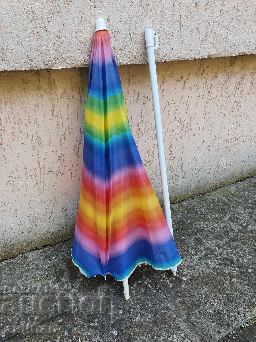 Licitație Vând umbrelă de plajă, aproape nouă, de la 1 st Licitație Vând umbrelă de plajă, aproape nouă, de la 1 st
