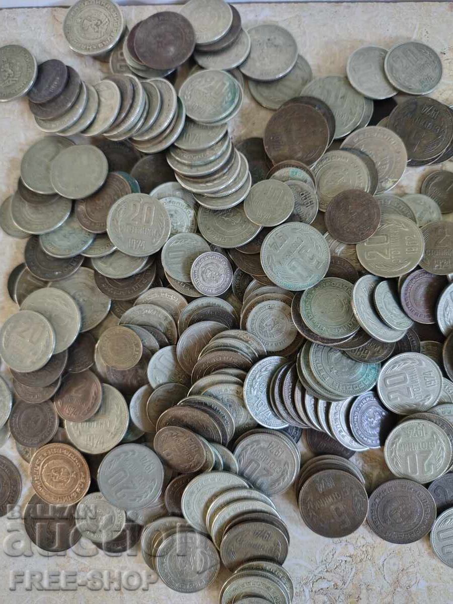 Παράδοση Παρτίδα νομισμάτων σοσιαλιστικής Βουλγαρίας περίπου 1 κιλό