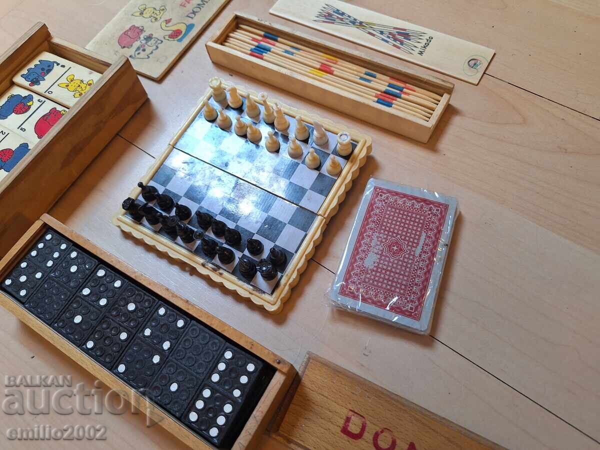 Delivery of Retro games