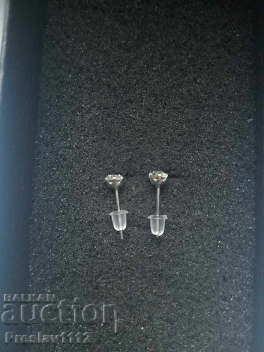 Auction  Earrings with 4mm Zircons