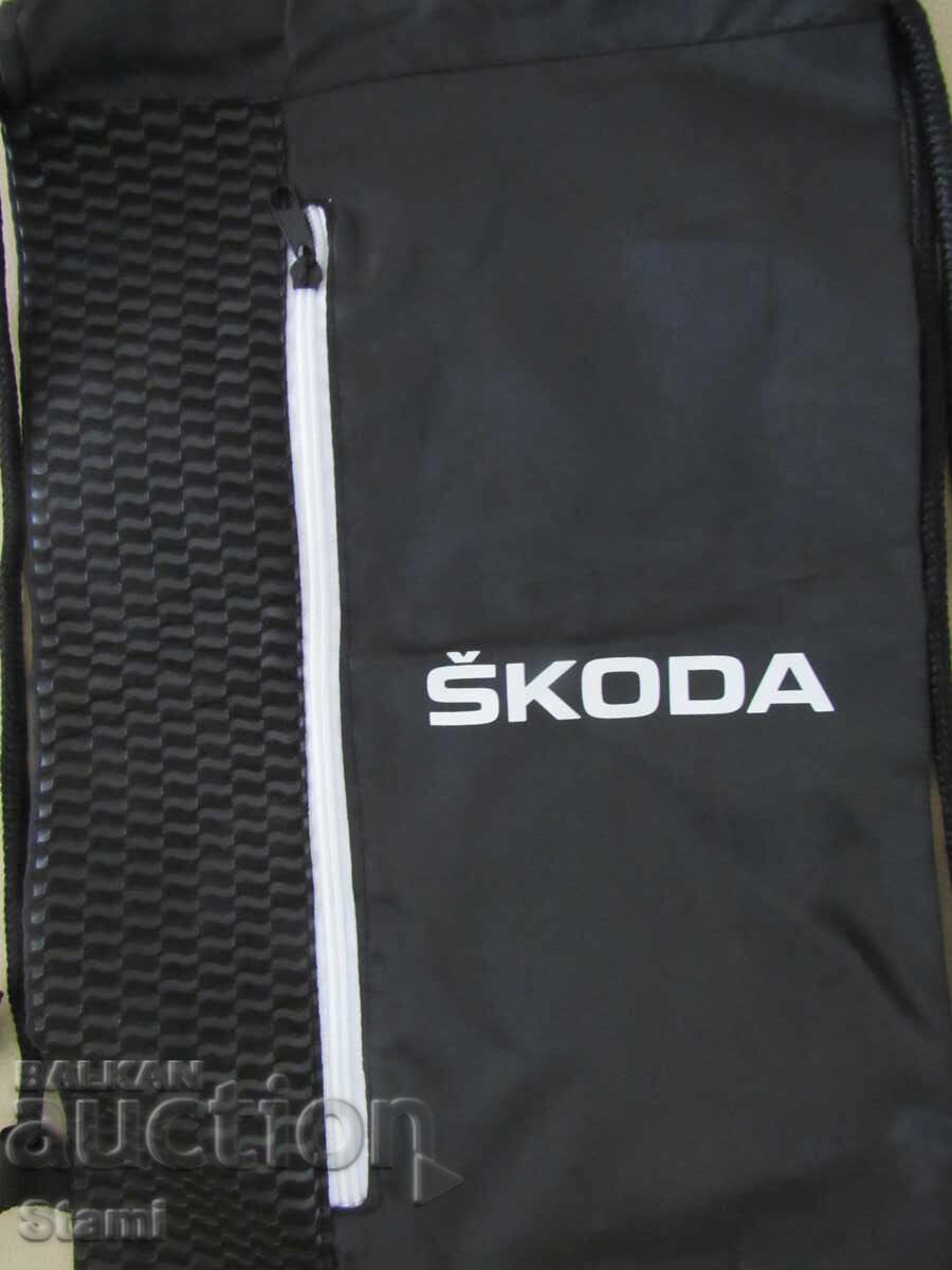 Παράδοση Καινούργιο σακίδιο πλάτης Skoda